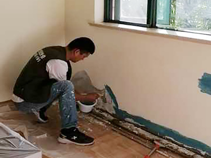 臥室飄窗漏水維修的技巧，專業(yè)維修師傅不輕易告人的秘密